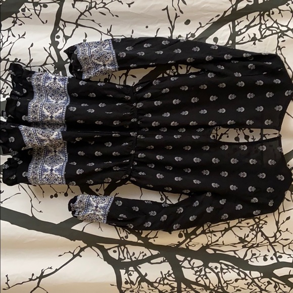 Patterned Romper - Picture 2 of 2